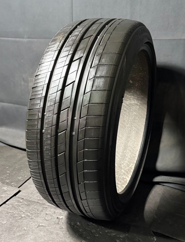 2022年製 約9.5分山 トーヨータイヤ TOYO TIRES トランパス TRANPATH LuⅡ 245/40R19 1本 h_2044