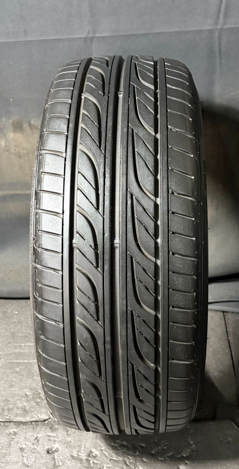 【早いもの勝ち】215/40Ｒ18★グッドイヤーEAGLE LS2000ハイブリッドⅡ★4本USED 2023年製 約9分山 グッドイヤー GOOD YEAR イーグル EAGLE LS2000