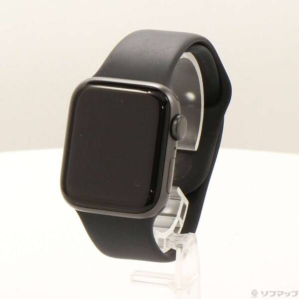ソフマップ 〔中古品〕 Apple Watch SE 第1世代 GPS 40mm スペースグレイアルミニウムケース ブラックスポーツバンド【377】
