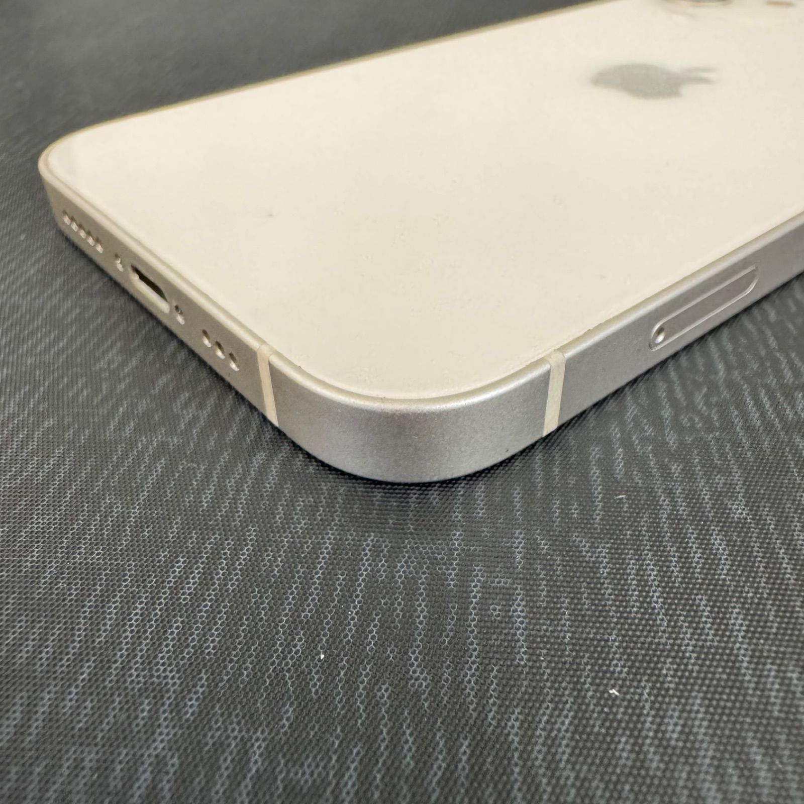 iPhone 12 256GB ホワイト SIMロック解除済 - メルカリ
