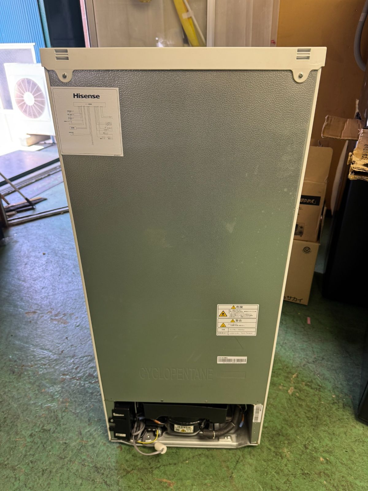 2023年製】Hisense ハイセンス 冷蔵庫 HR-G13C-W 135L [0038] - メルカリ