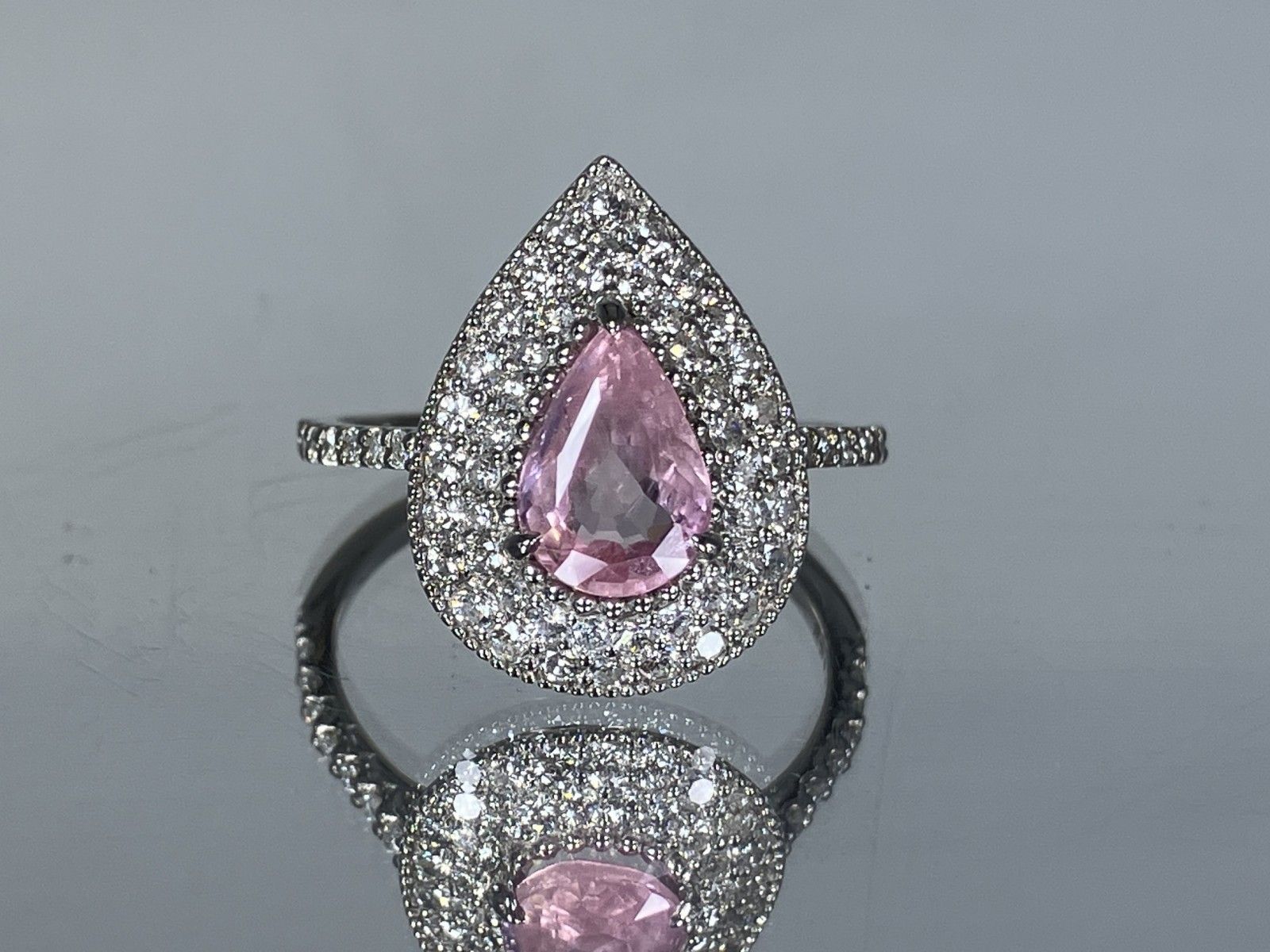 サファイア 1.58ct パパラチャ Padparadscha 非加熱 No heat AIGS鑑別書 D0.42ct PT900 4.3g 指輪 (JP15号) サイズ直し無料 8580K サファイア 1.58ct パパラチャ Padparadscha 非加熱 No heat AIGS鑑別書 D0.42ct PT900 4.3g 指輪 (JP15号) サイズ直し無料 8580K