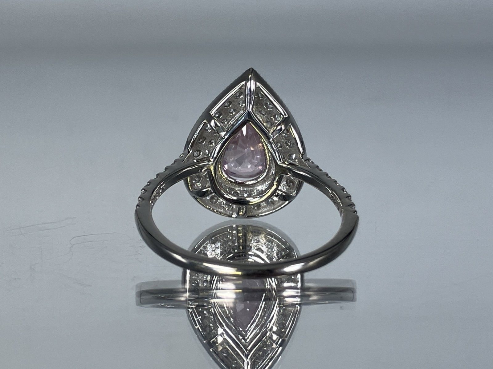 サファイア 1.58ct パパラチャ Padparadscha 非加熱 No heat AIGS鑑別書 D0.42ct PT900 4.3g 指輪 (JP15号) サイズ直し無料 8580K サファイア 1.58ct パパラチャ Padparadscha 非加熱 No heat AIGS鑑別書 D0.42ct PT900 4.3g 指輪 (JP15号) サイズ直し無料 8580K