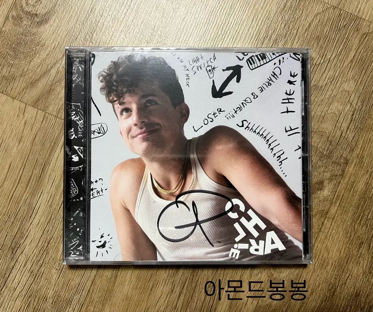 Charlie Puth チャーリー・プース 3 家 サイン入り アルバム CD