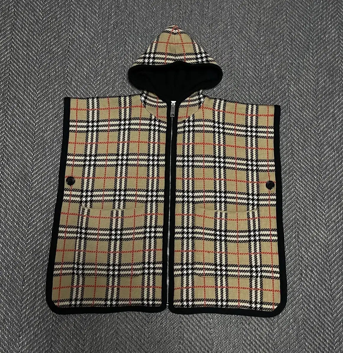 バーバリーキッズ 5-7y