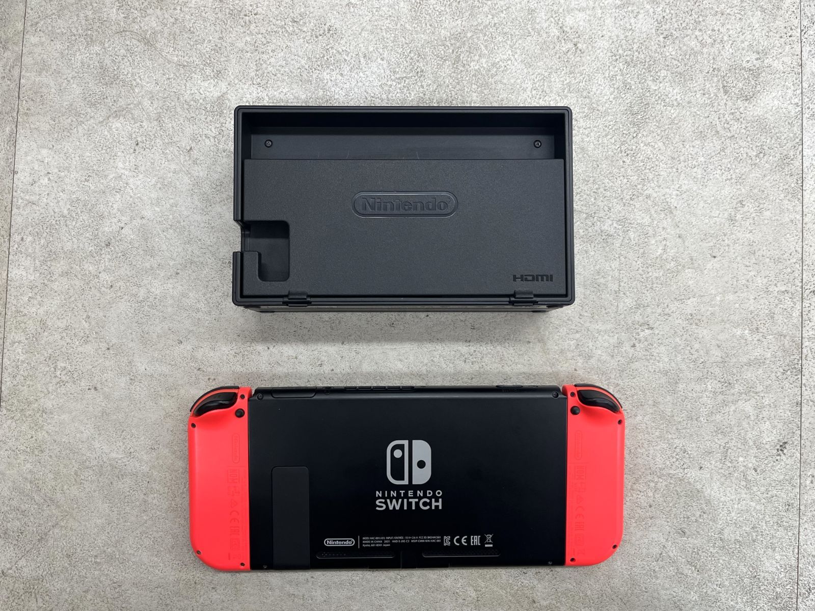 ▽Nintendo Switch ネオンレッド HAC-001 10950 - メルカリ