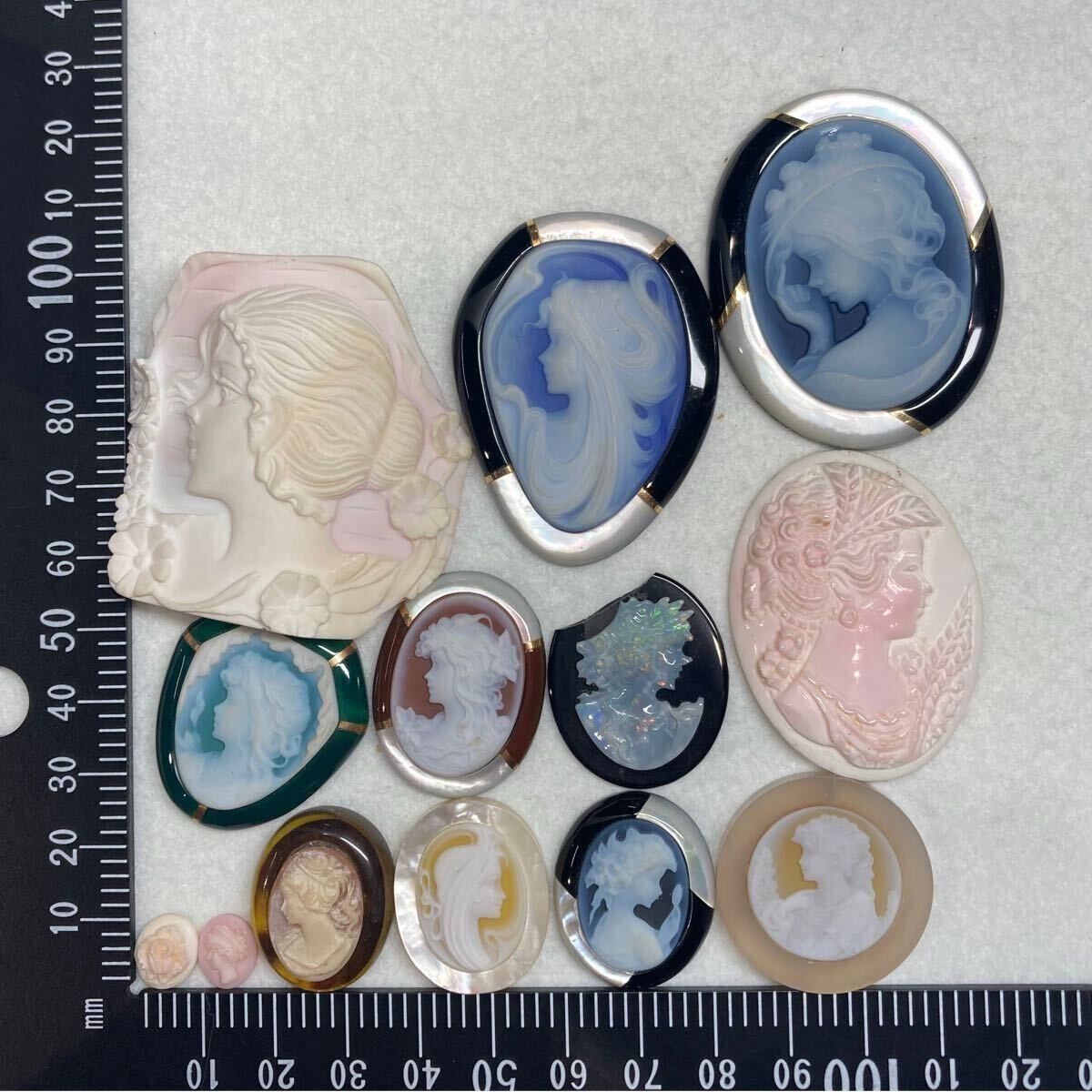 MR-02958 コンクシェル入り!!＊カメ オおまとめ106.7g＊m 約533.5ct ストーン オパール 枠付き べっ甲 stone shell conch opal cameo