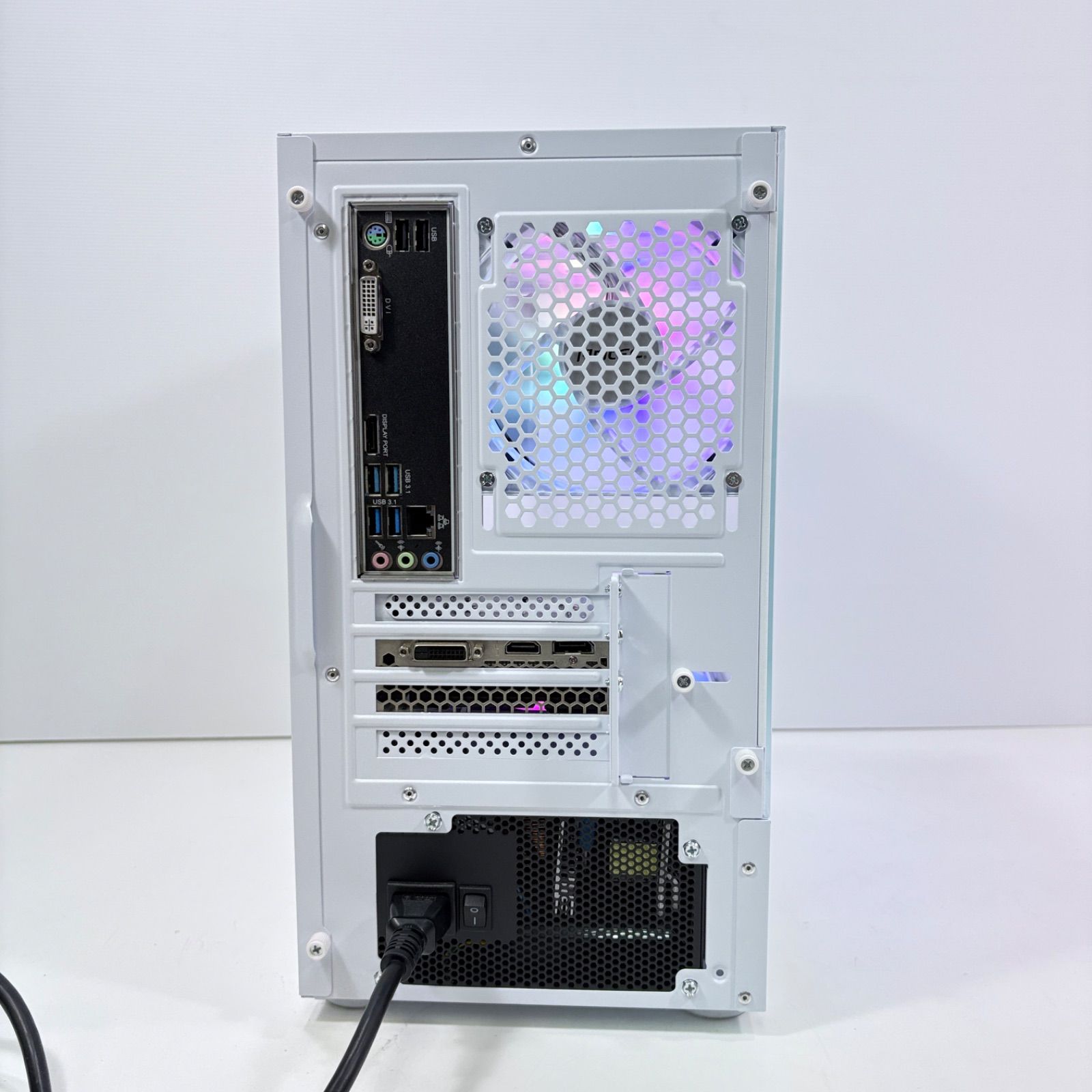 ゲーミングPC i7 9700 gtx1660 ゲーミングPC i7 9700 GTX1660 中古 Apex/PUBG快適 - メルカリ