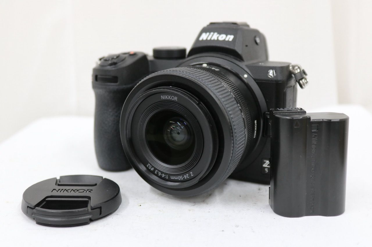 【美品 返品保証】 【シャッター2033回】ニコン Nikon Z5 ブラック NIKKOR Z 24-50mm F4-6.3 ミラーレス一眼 e10680