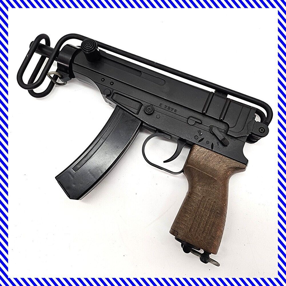 TOKYO MARUI VZ61 SCORPION エアコッキング YouTube