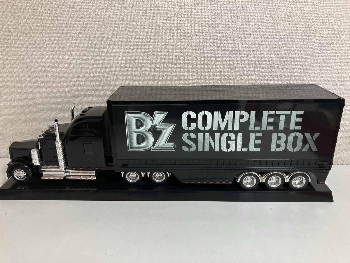 送料無料】B'z CD B'z COMPLETE SINGLE BOX(Trailer Edition