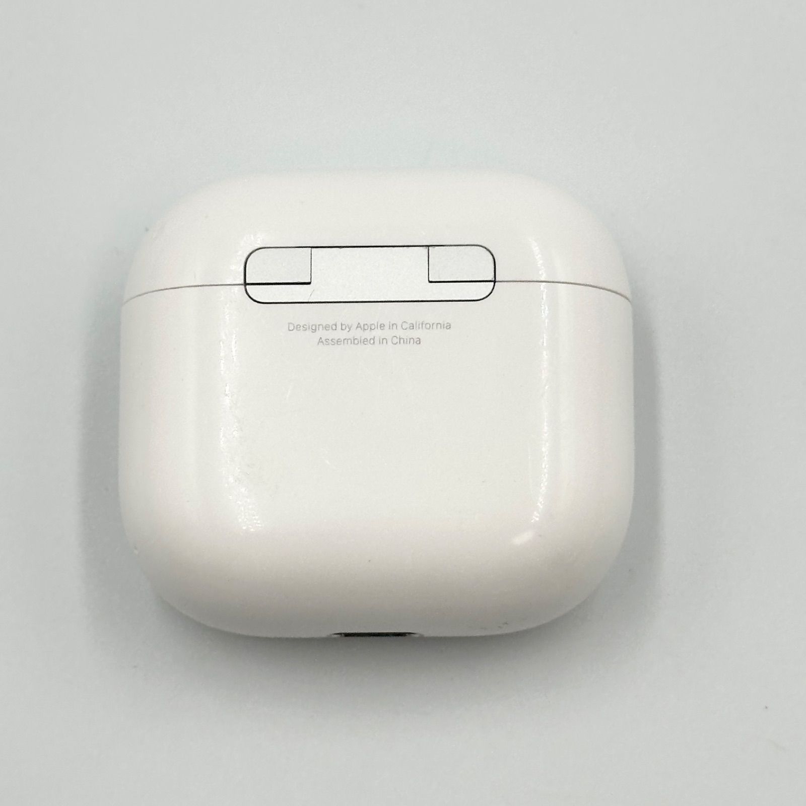 Apple AirPods 第4世代　A3058 充電ケース　新品未使用です。 s-l400.jpg