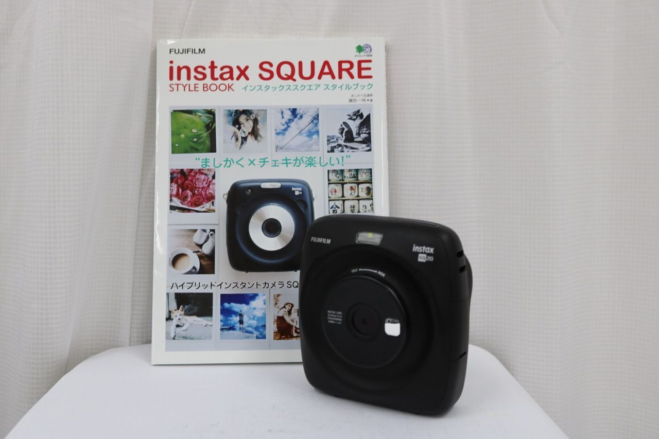 【返品保証】 フジフィルム Fujifilm instax SQ20 ブラック チェキ スタイルブック付き インスタントカメラ e10782