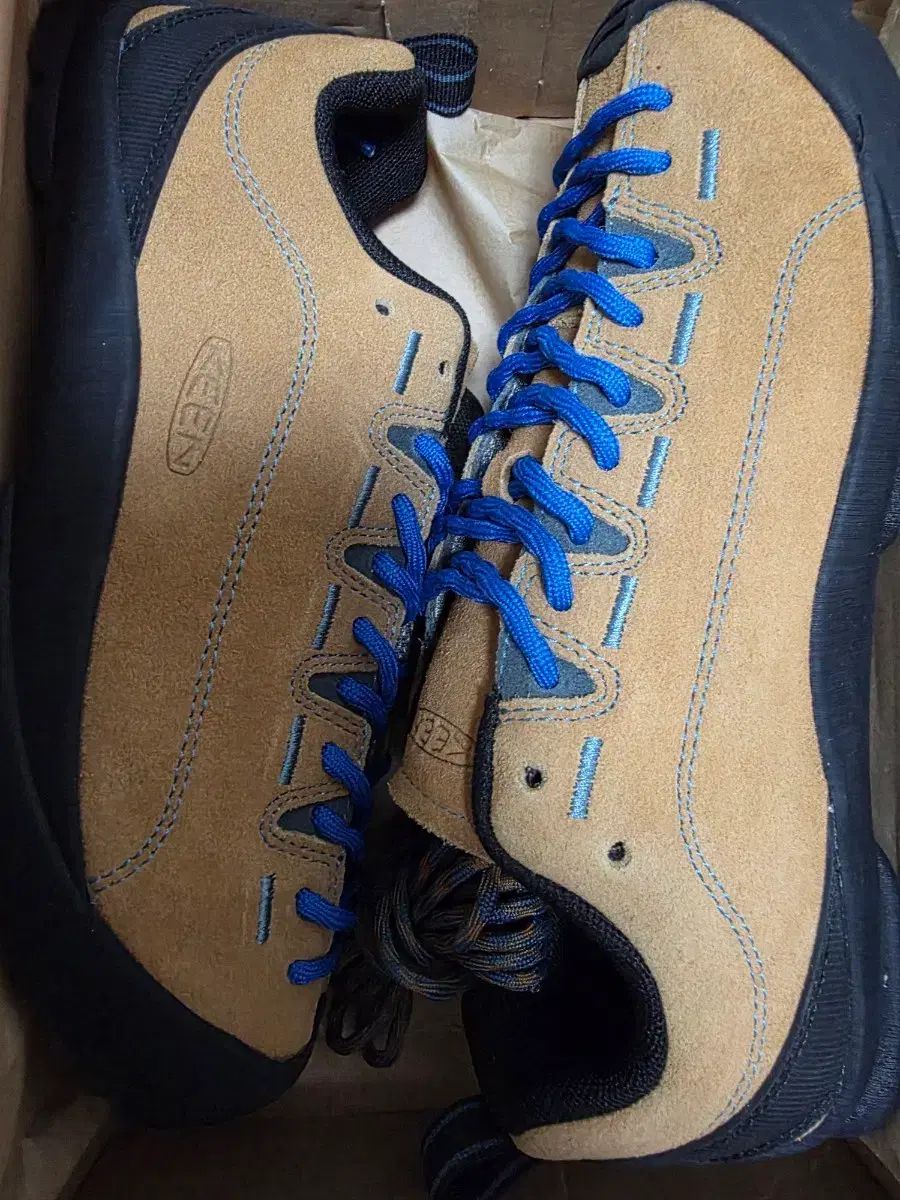 KEEN KEEN スウェード スニーカー ブラウン/ブルー 245