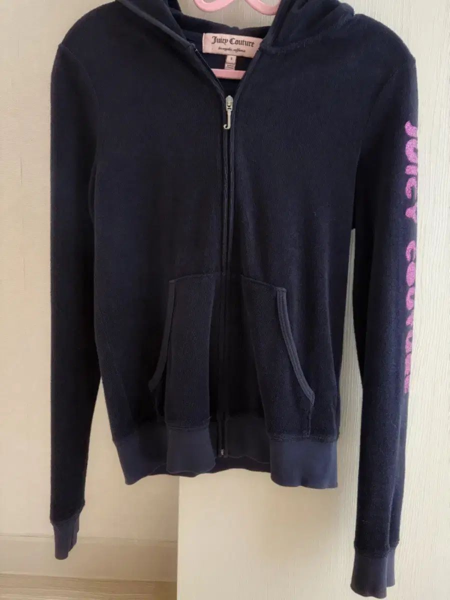 JUICY COUTURE ジューシークチュール 必須アイテム ネイビ フードジップアップ