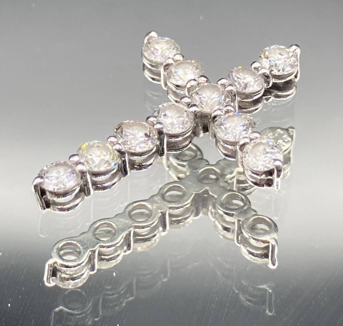 【鑑別書付き】天然ダイヤモンド 1.0ct Pt900 プラチナ トップ 1.7g