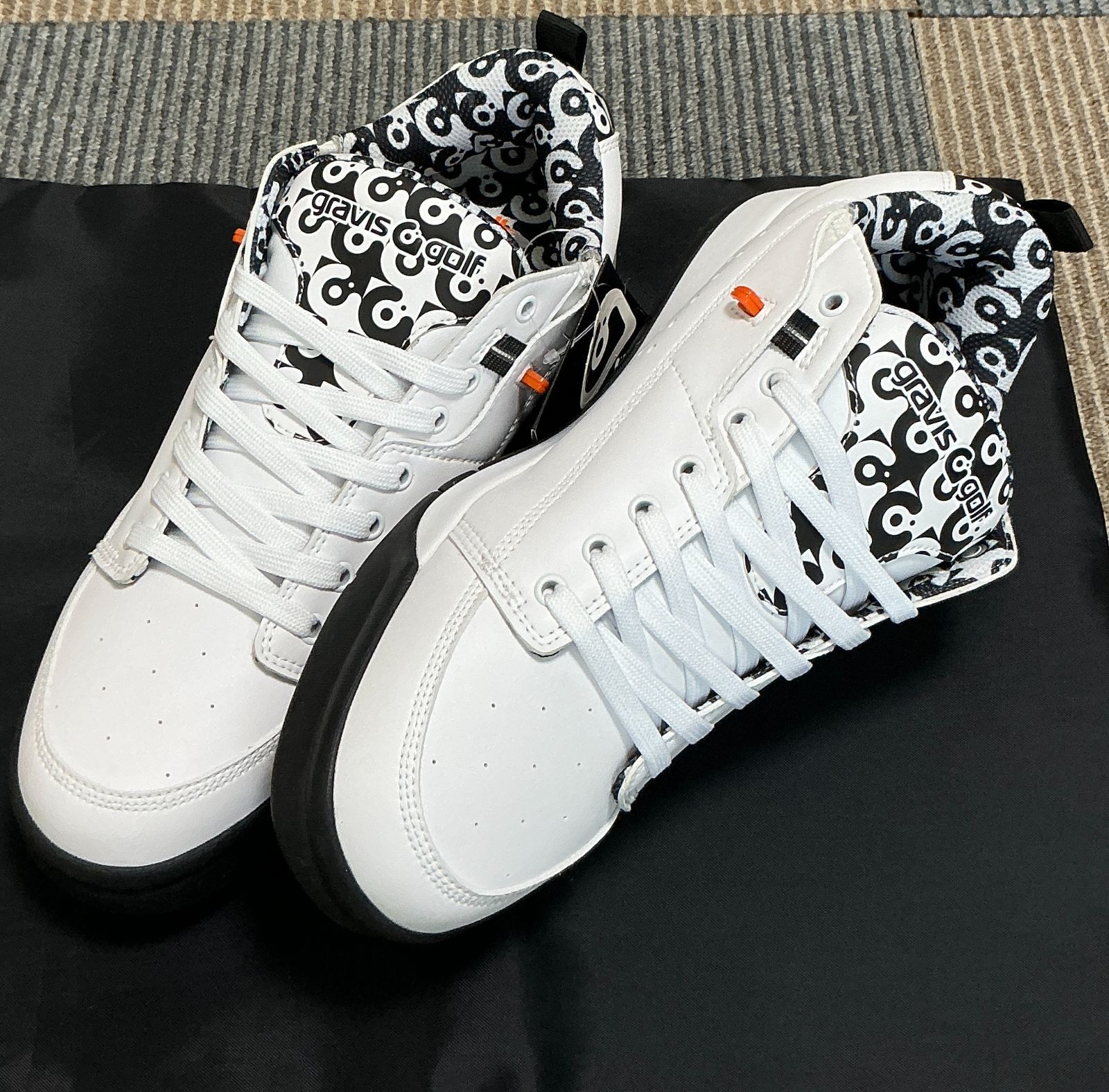 グラビス ゴルフ TARMAC GOLF 15910 ホワイトLow 27cm グラビス ゴルフシューズ gravis golf TARMAC GOLF 15910 ホワイト