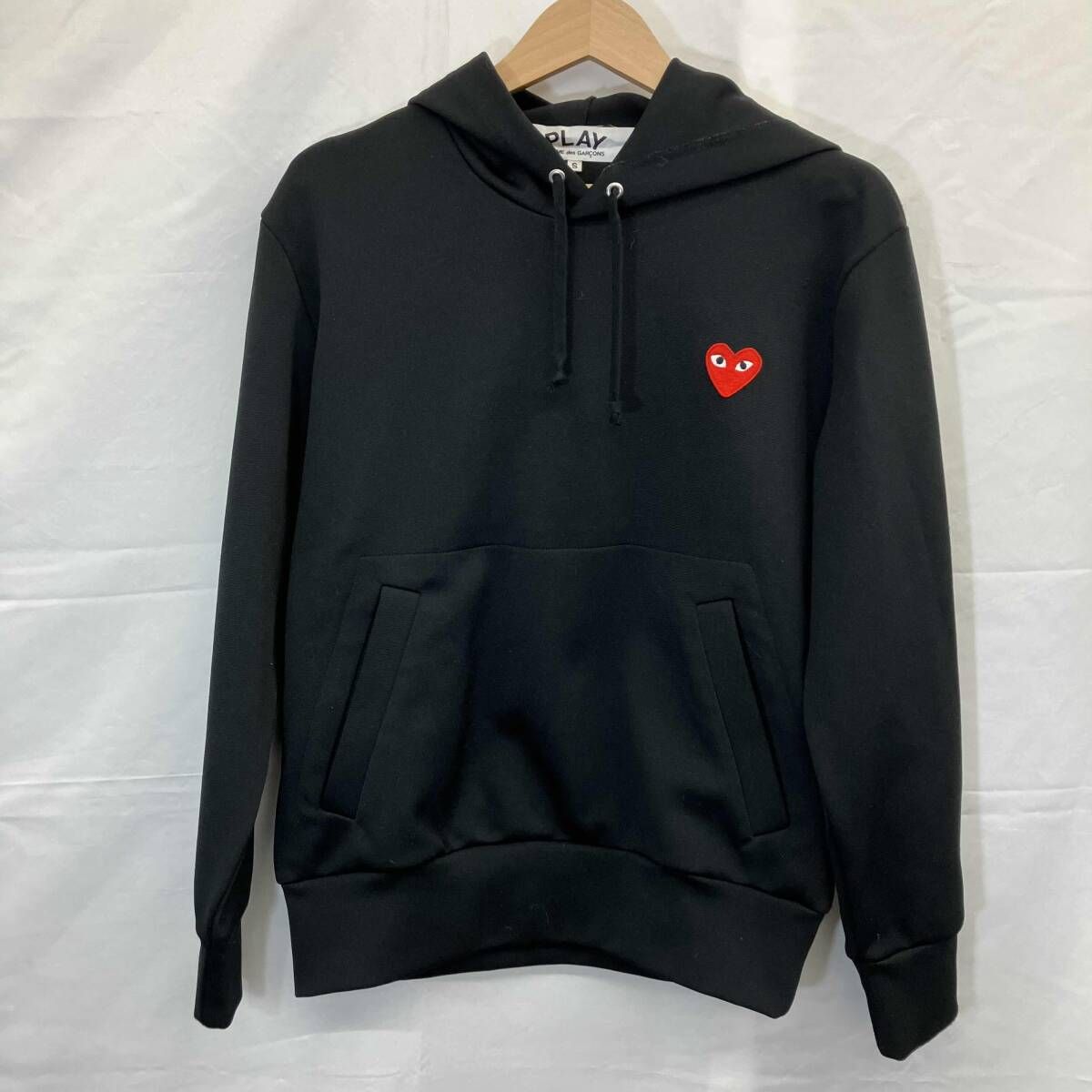 COMME des GARCONS / コムデギャルソン / パーカー / ブラック / Sサイズ
