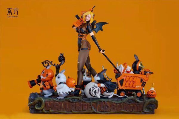 East Studio Halloween Bunny スタチュー