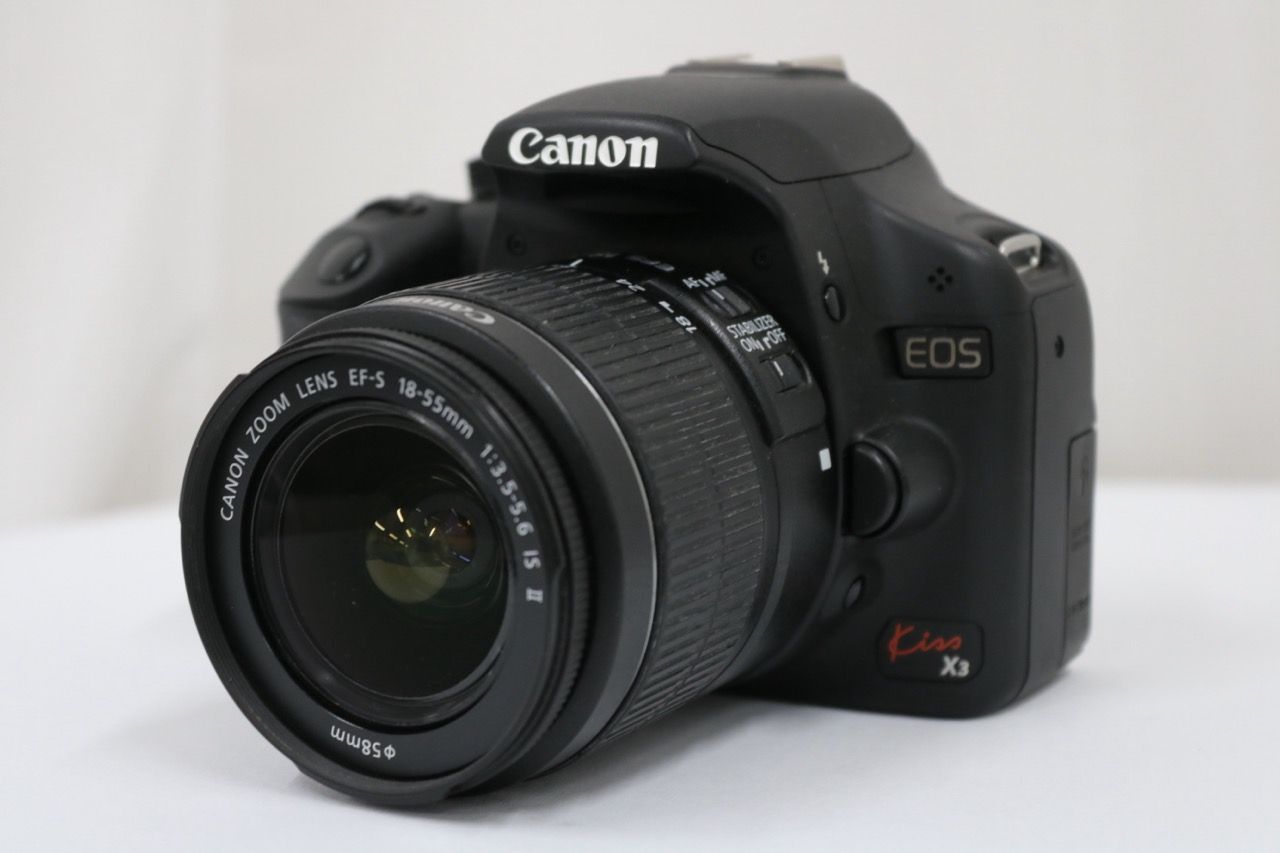 【返品保証】 キャノン Canon EOS Kiss X3 EF-S 18-55mm F3.5-5.6 IS II デジタル一眼 e10947
