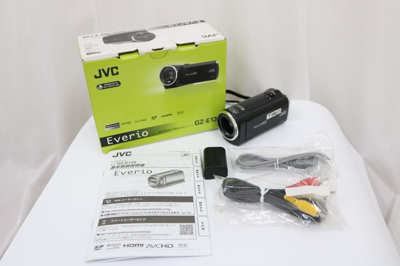 【返品保証】 【元箱付き】JVC Everio GZ-E139-B ブラック 40x 付属品多数 ビデオカメラ e10998