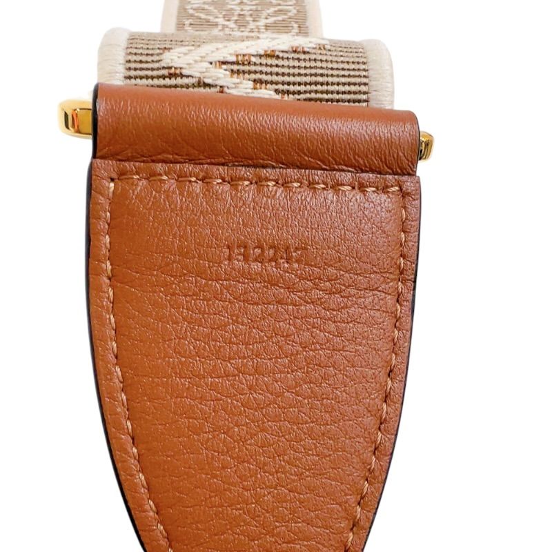し*コ様 極美品 LOEWE ロエベ アナグラム ループ ストラップ ジャガード LOEWE - LOEWE ロエベ アナグラム ロゴジャガード ループストラップ