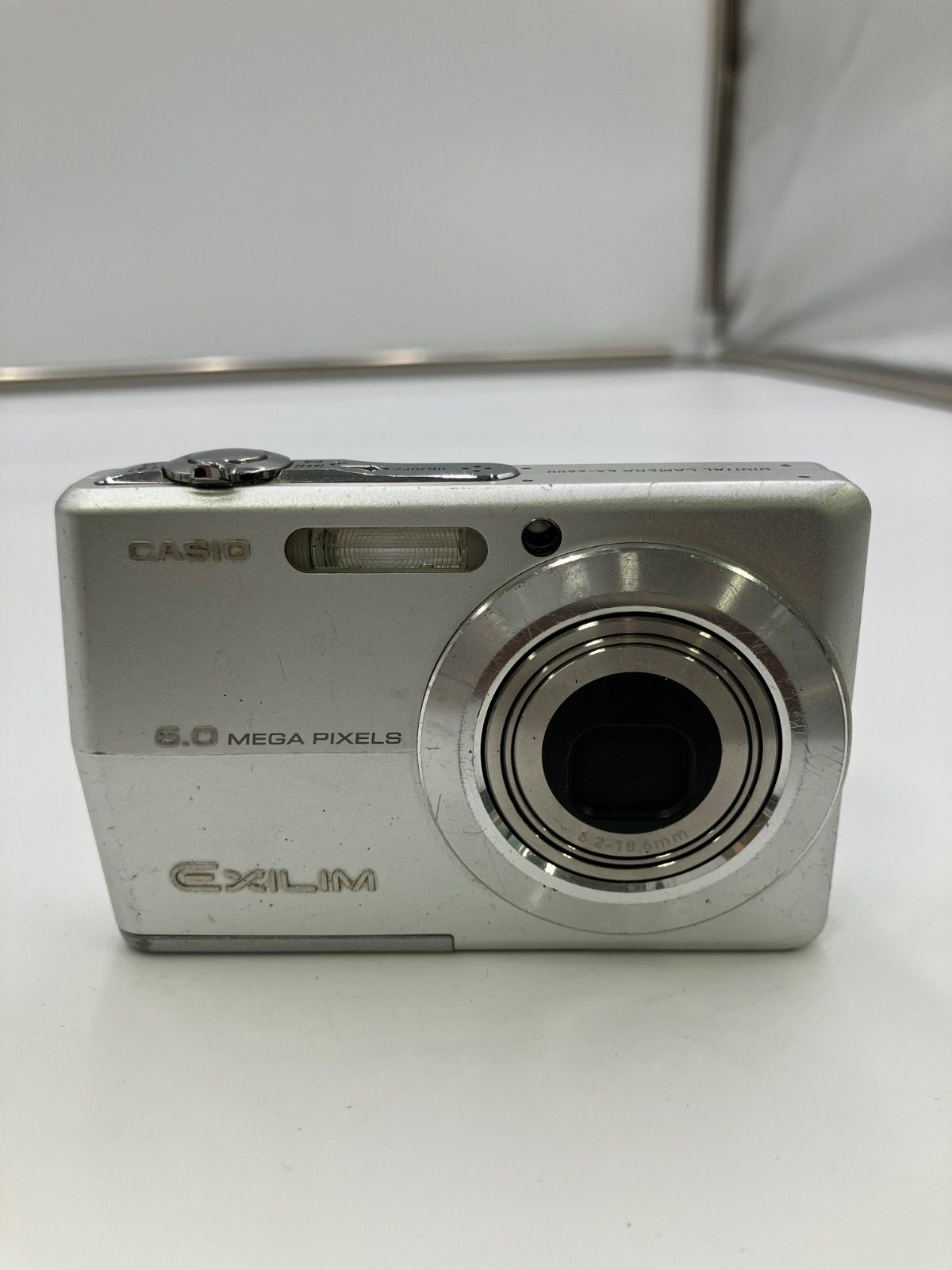 HA1328 CASIO EXILIM EX-Z600 カシオ　デジタルカメラ