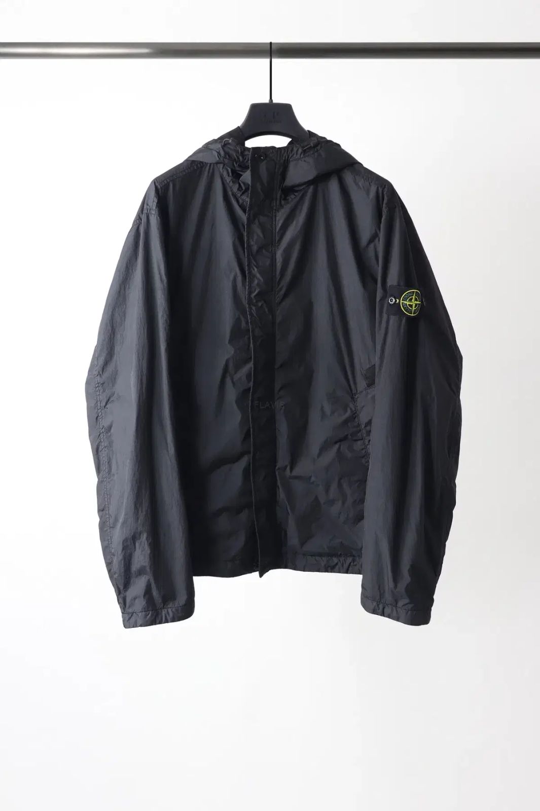 ストーンアイランド 25SS クリンクルレップス フード ジャケット ブラック L 出品