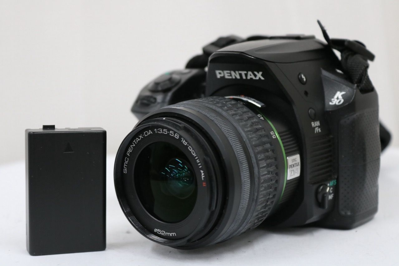 【返品保証】 【シャッター14616回】ペンタックス Pentax K30 smc PENTAX-DA 18-55mm F3.5-5.6 AL II デジタル一眼 e11201
