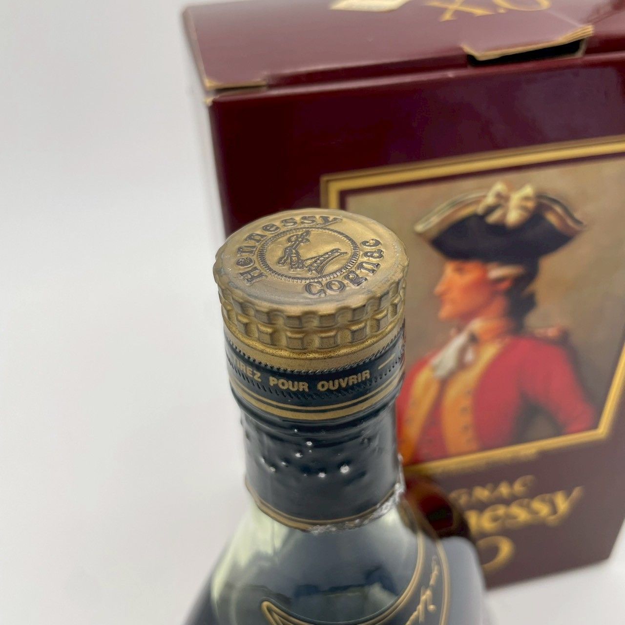 【希少・箱付】ヘネシー XO 金キャップ グリーンボトル 700ml 古酒 ヘネシーXO 金キャップ グリーンボトル 箱付 700ml 古酒 - メルカリ