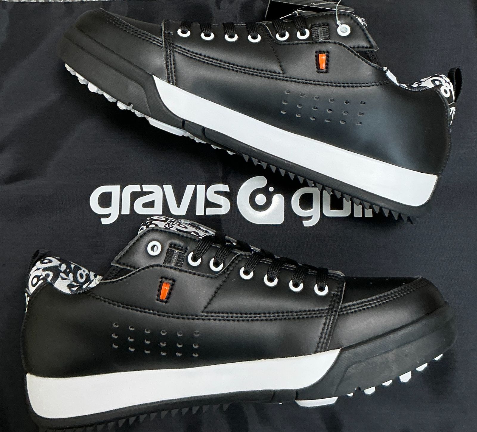 グラビス ゴルフシューズ gravis golf TARMAC GOLF 15910 ブラック 27.0cm US9.0 新品・未使用品