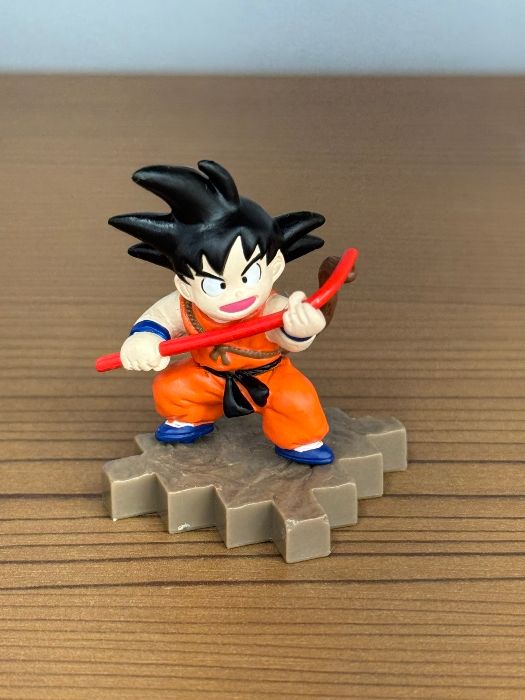 ドラゴンボールミニフィギュア 4体＋1体(訳アリ) - メルカリ