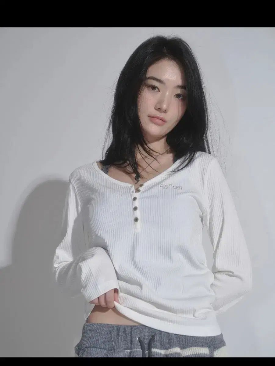 アズオン WISH RIBBED BUTTON TEE / IVORY