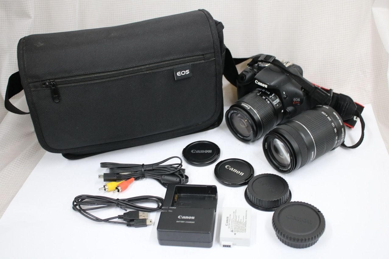 【返品保証】 【シャッター1256回】キャノン Canon EOS Kiss X5 EF-S 18-55mm F3.5-5.6 55-250mm F4-5.6 IS II デジタル一眼 e11301