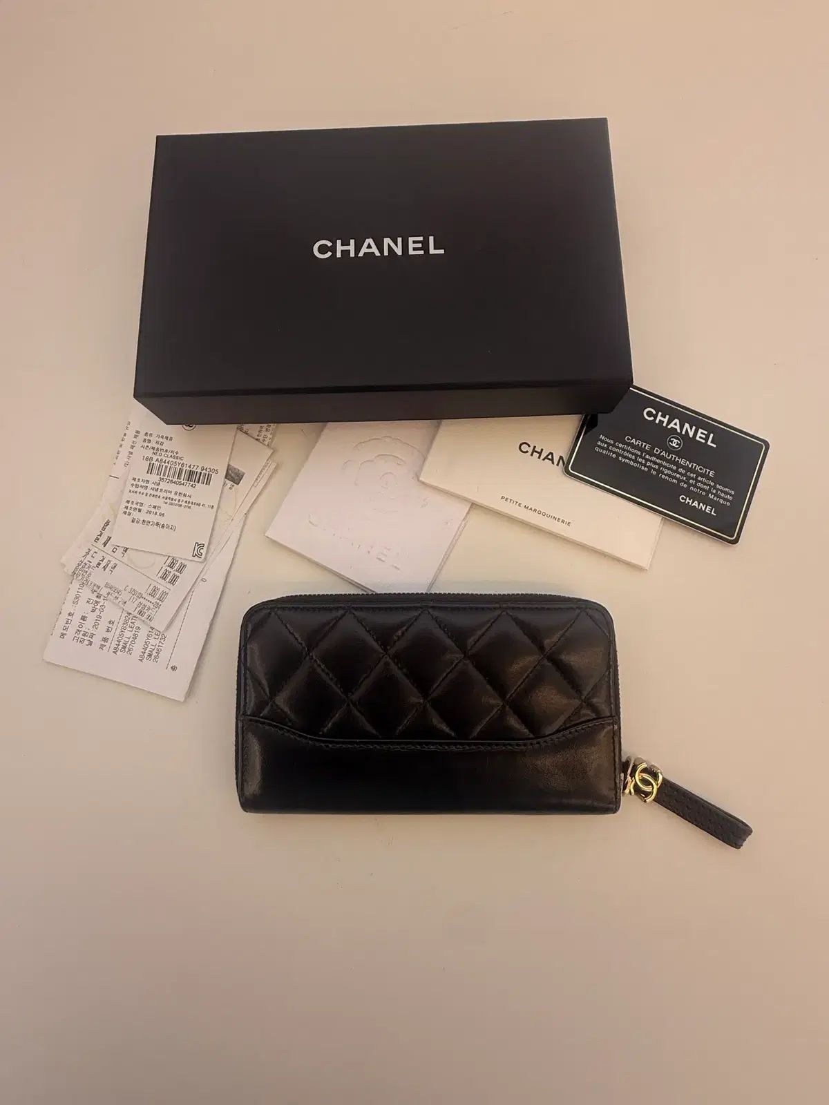 シャネル(CHANEL) ガブリエル ジップアップ 財布 正規品 ほぼ新品