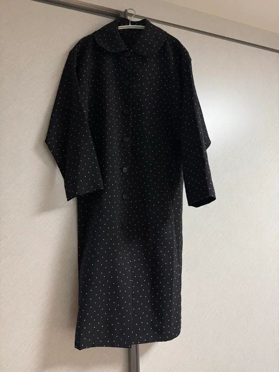 OddLINEデザイナーブランド トレンチコート 新品