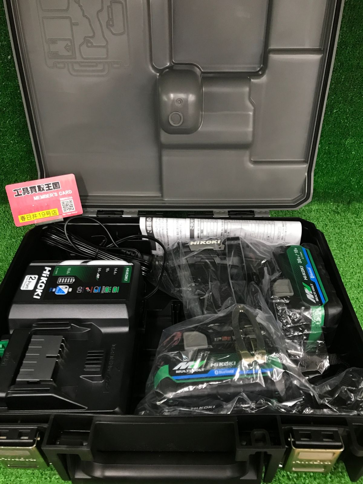 【未使用品】【0906】★HiKOKI(ハイコーキ) 36vコードレスインパクトドライバ ストロングブラック(Bluetooth2.5Ahバッテリx2/充電器/ケース付) WH36DD(2XHBSZ) ITV527V4O33Y