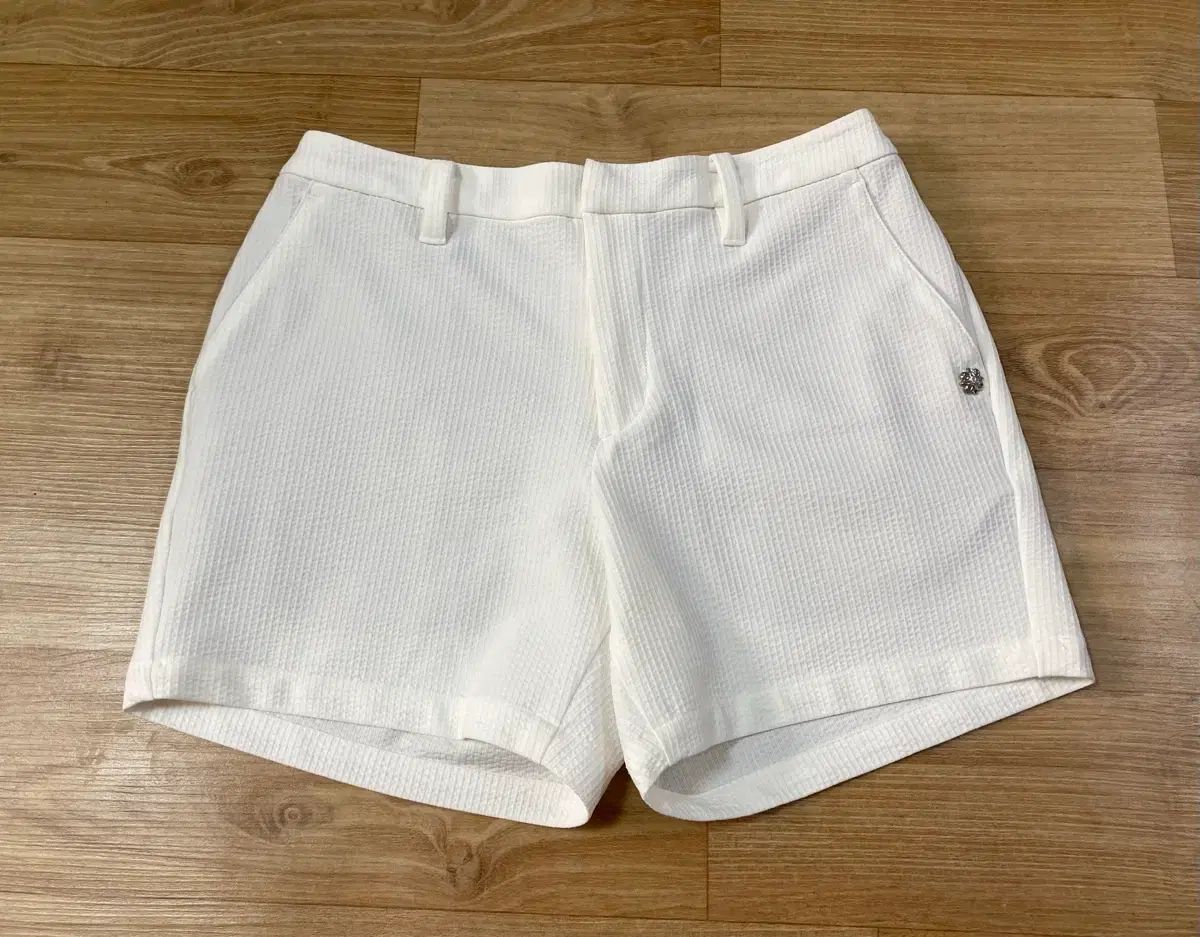 xs St ANDREWS（セント アンドリュース） ゴルフウェア レディース ハーフパンツ 出品