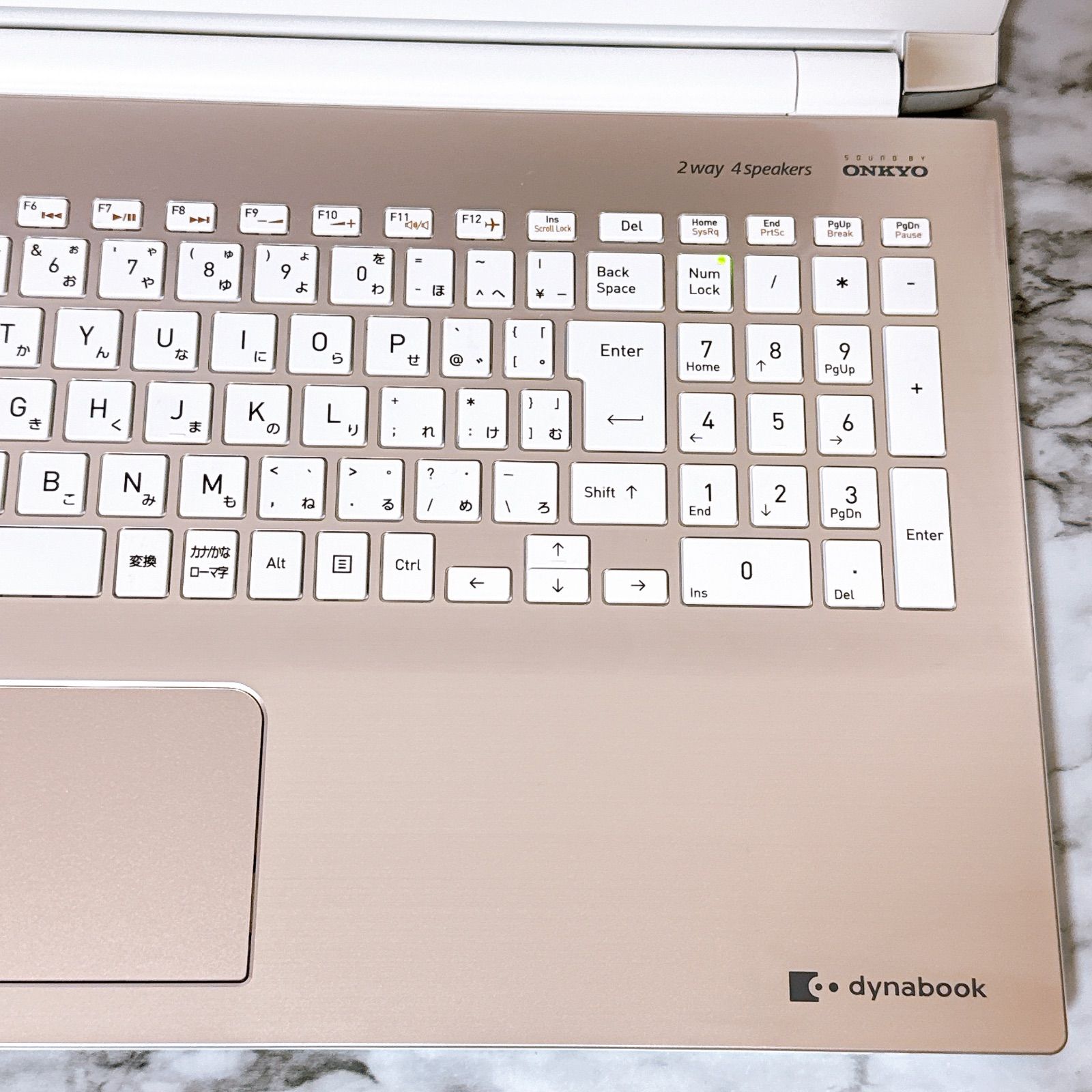 1台限定✨10世代i3＆爆速SSD/メモリ8GB✨Win11 設定済み カメラ付 ☆美品 高性能4世代i3！新品SSD256GB メモリ8GB☆B25M Core i3-4025U