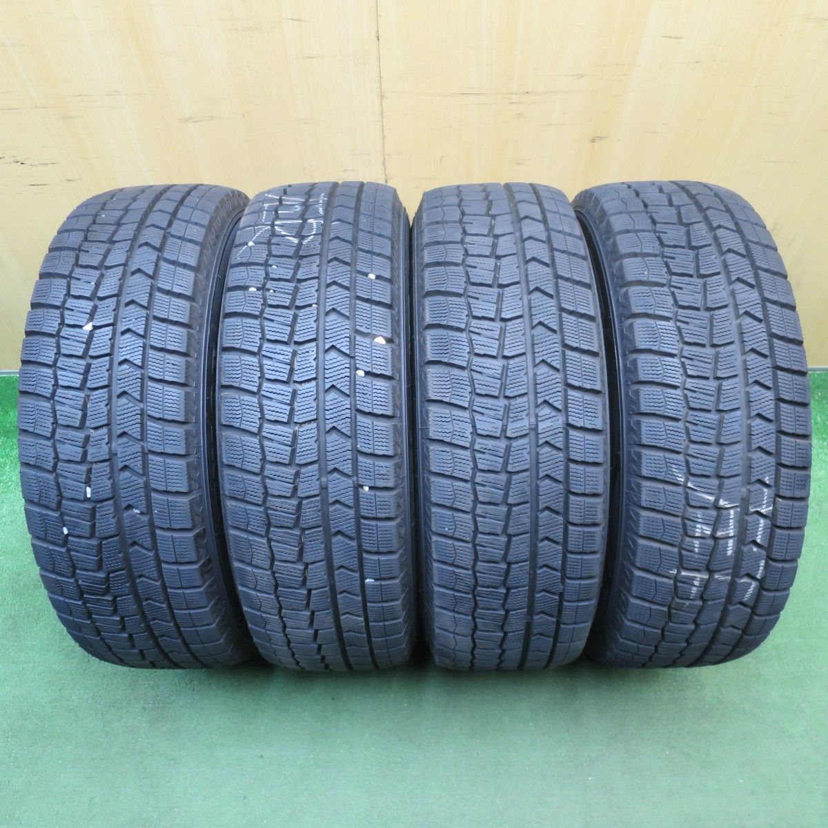 即納 バリ溝！19年製！キレイ！9.5分☆スタッドレス 185/65R15 