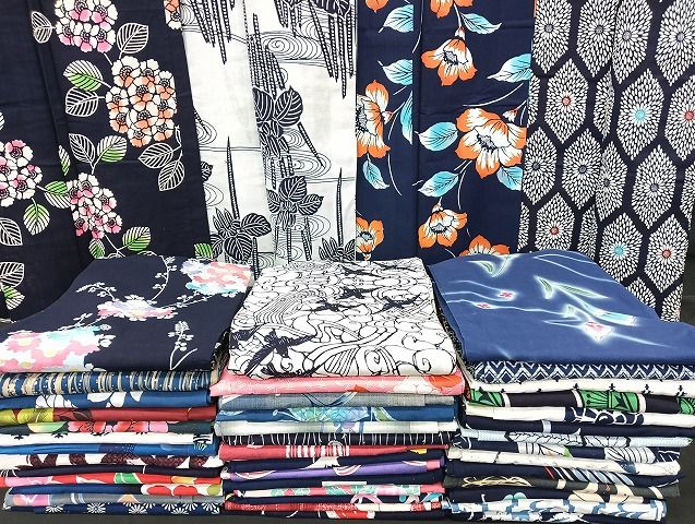 平和屋着物■浴衣 まとめて 45点 鳥 紫陽花 菖蒲 花柄 綿紅梅 型染め 暈し染め 金彩 など 着用可能多数 未使用品あり mmm1075