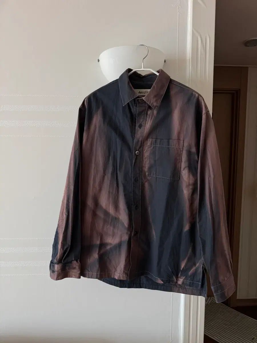 ジヨンキム 22AW サンブリーチ シャツ ネイビー