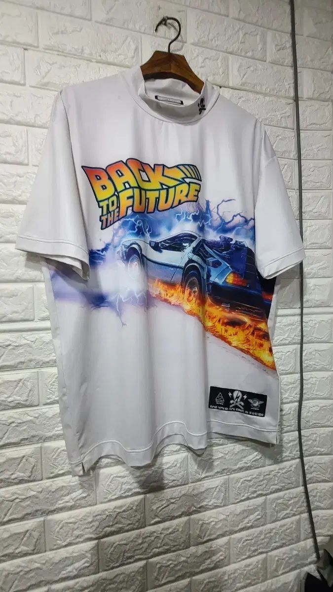 MARK & LONA マークアンドロナ バッグ TUDOR チューダー Hello Future 半袖 Tシャツ