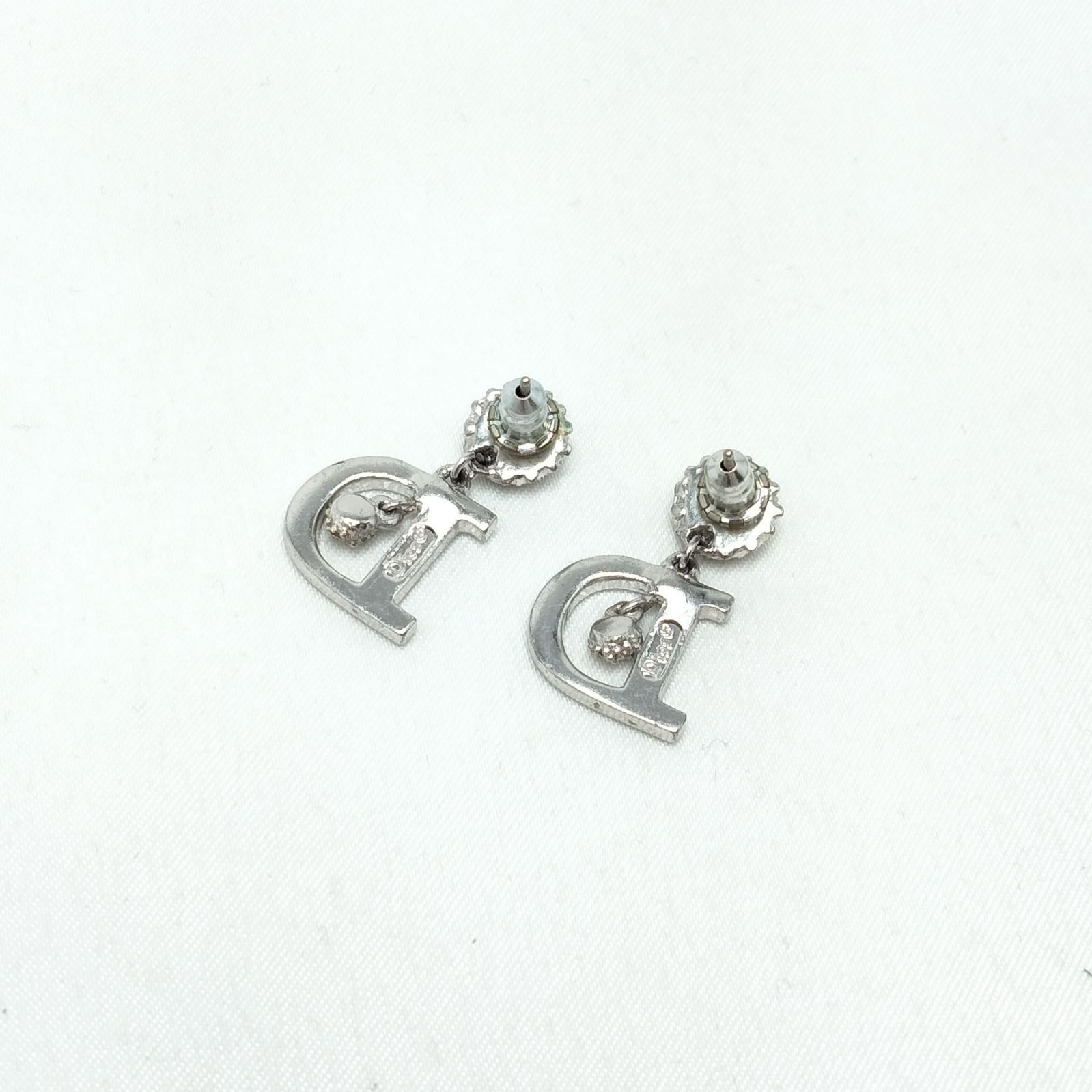 ✨️Christian Dior✨️ クリスチャンディオール Dロゴ ピアス(両耳用