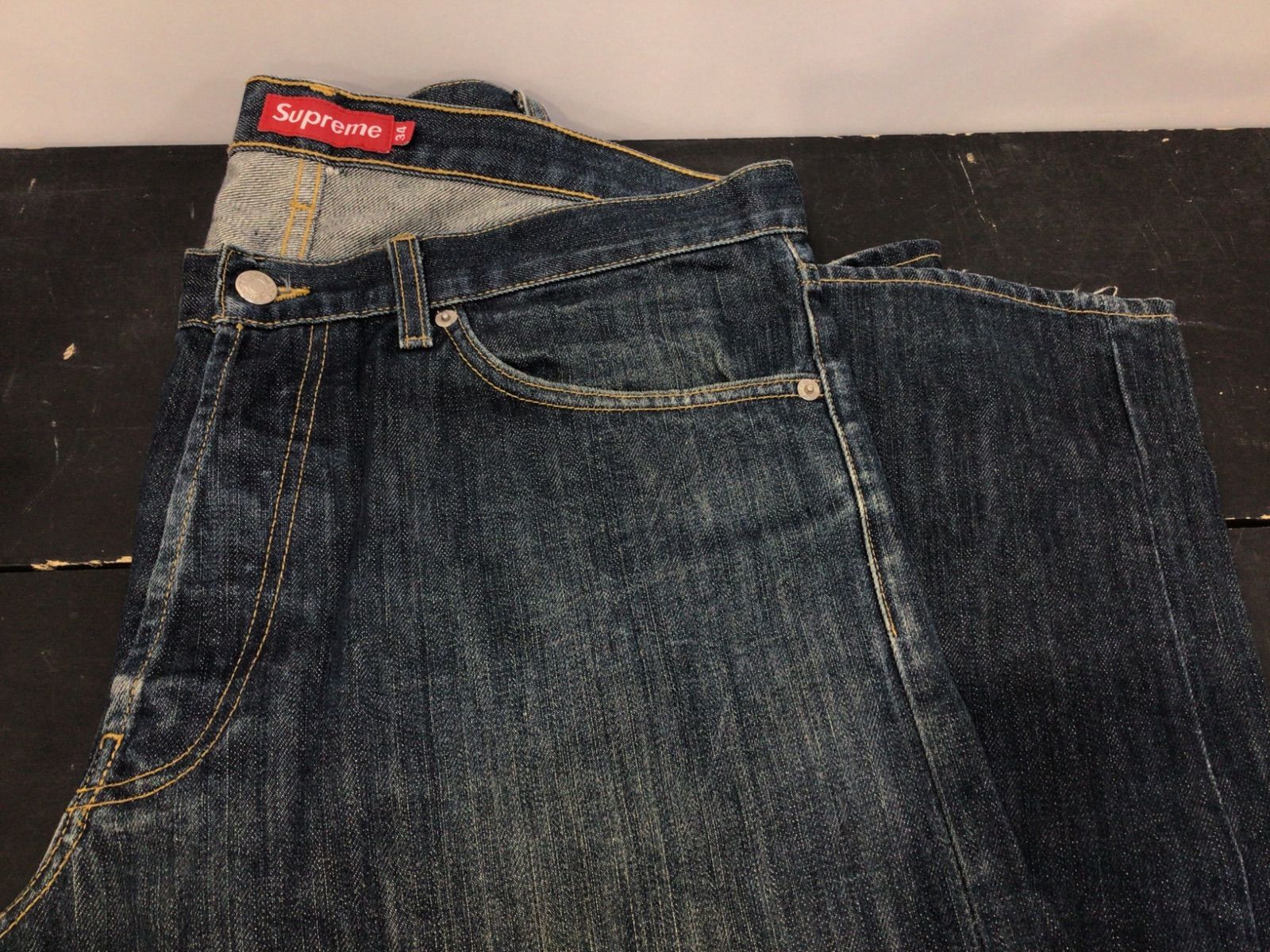 Supreme REGULAR JEANS