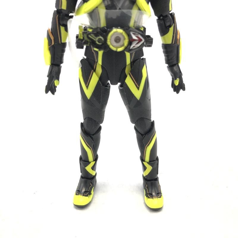 中古】開封破損有)S.H.Figuarts 仮面ライダーゼロワン シャイニング