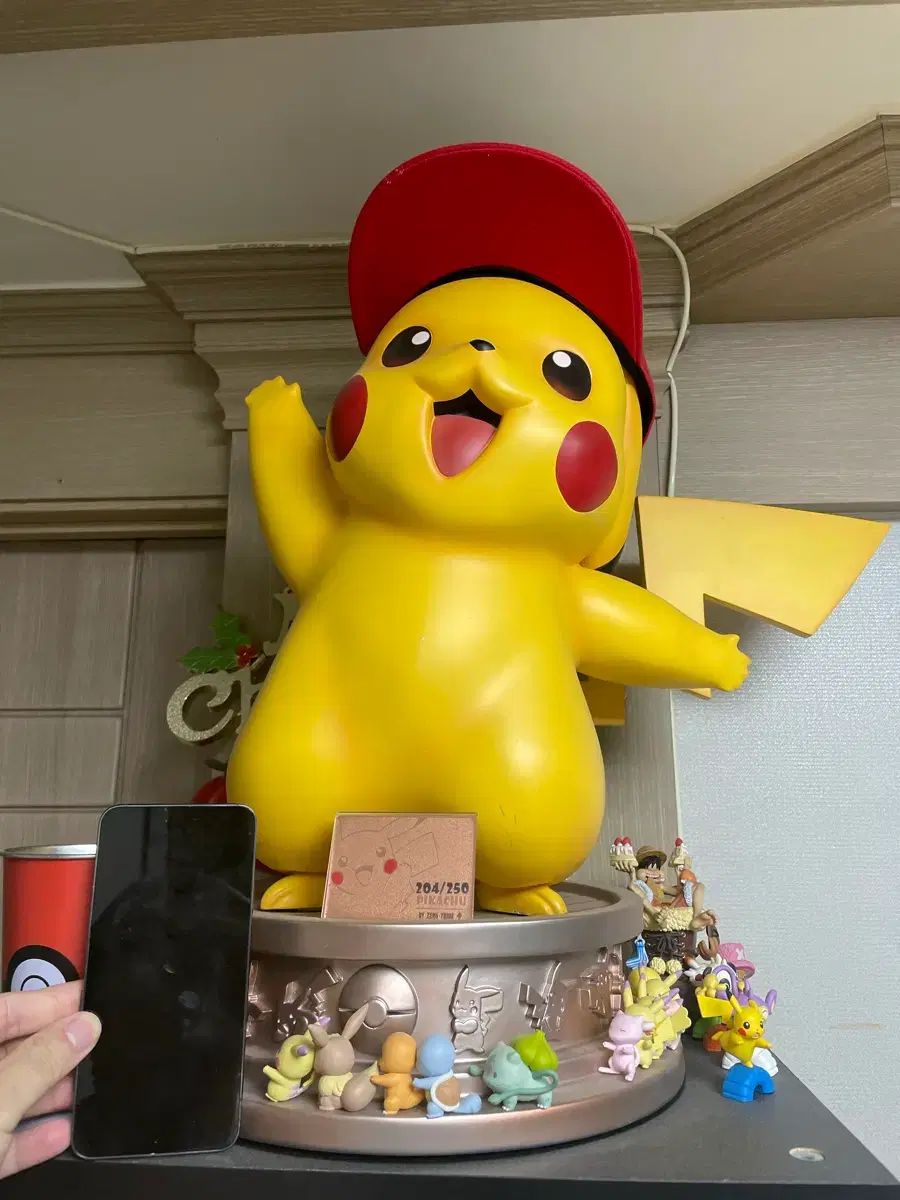 ピカチュウ 大型 フィギュア