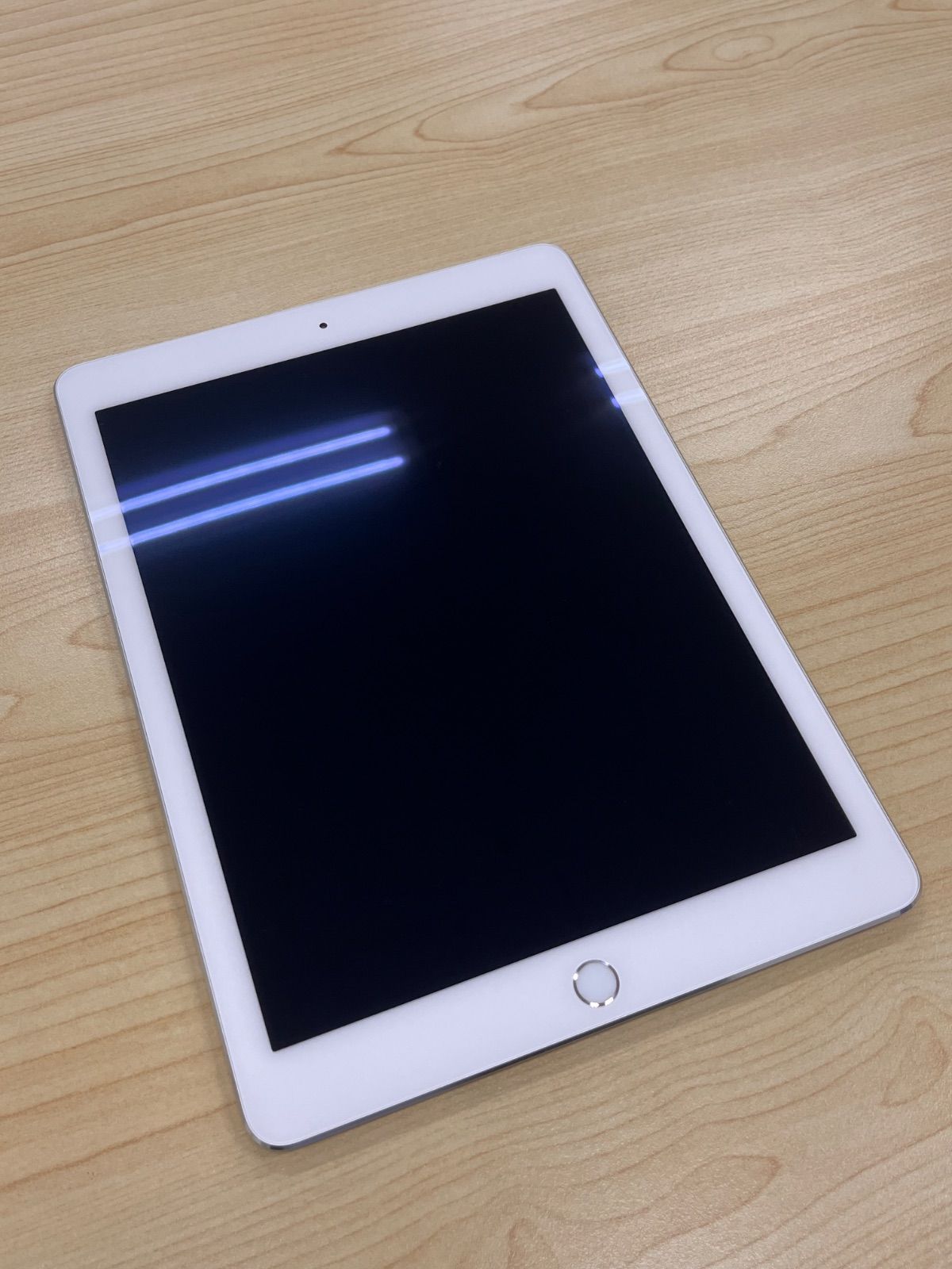 I コンパクト【中古・動作品】iPad Air2 第2世代 16GB　通常動作確認済み　I-0.25-1.0