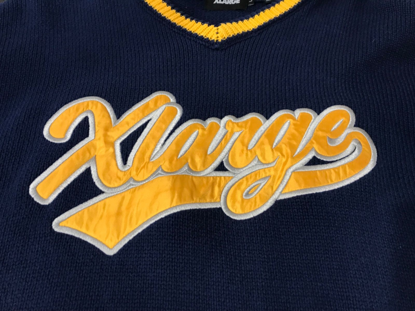 XLARGE LINE V NECK KNIT