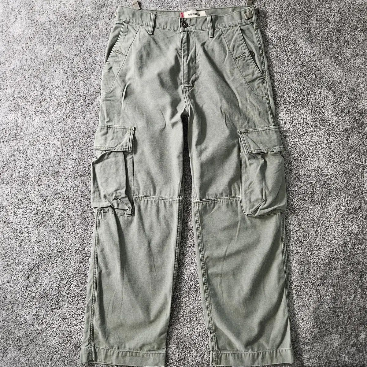 LEVIS カーゴ ズボン